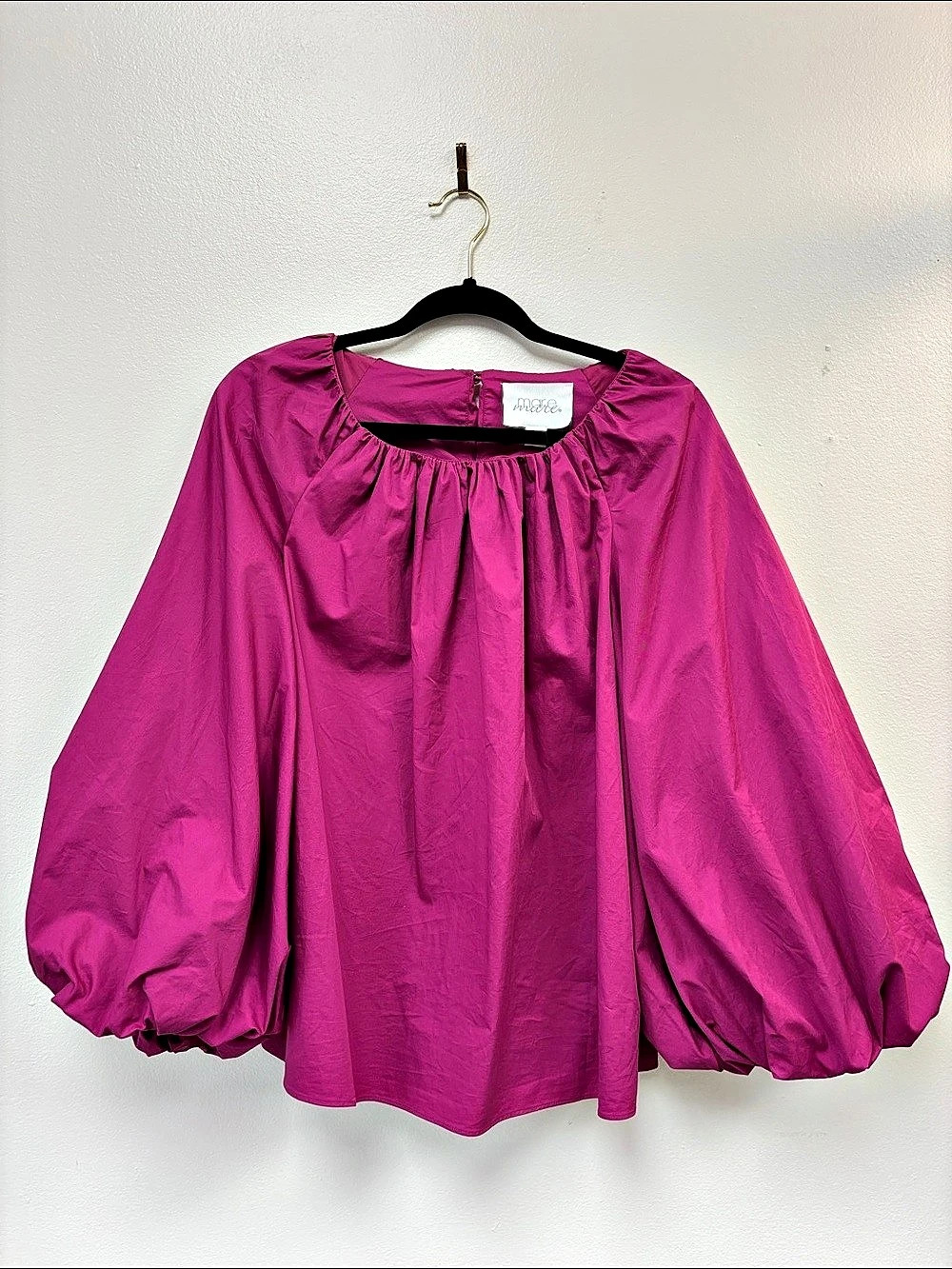 mare mare Anthropologie Balloon Sleeve Blouse in fuchsia Pink Size Medium